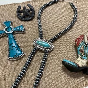 NECKLACE SILVER WESTERN